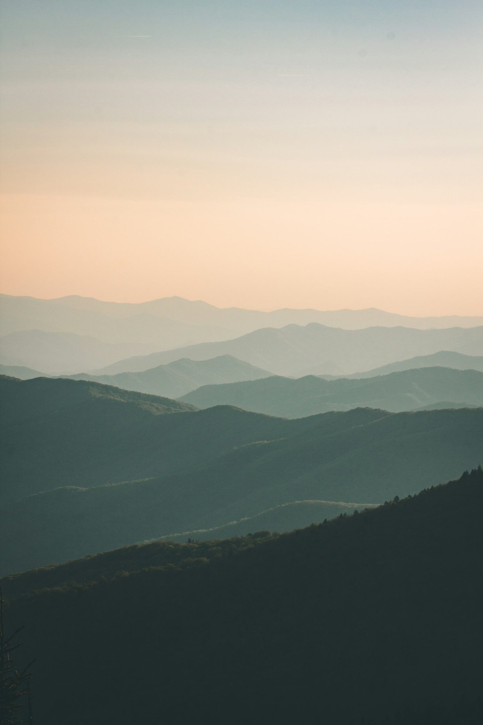 How to Build a Sober Morning Routine That Actually Sticks
